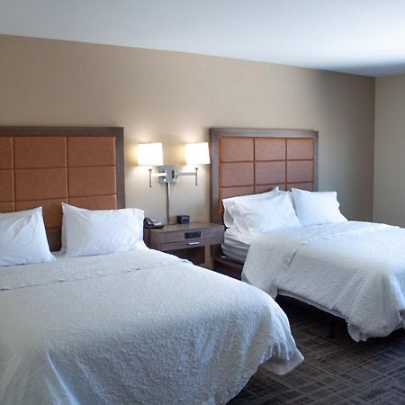 Hampton Inn & Suites Big Rapids, Mi Exterior photo